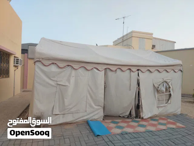 للبيع خيمة مع العفش