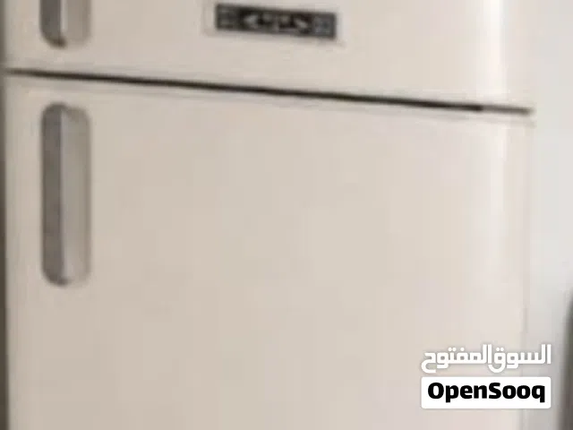 ثلاجة دايو بحالة جيدة