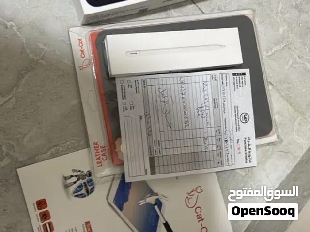 Apple iPad Air 11 128 GB in Al Dakhiliya