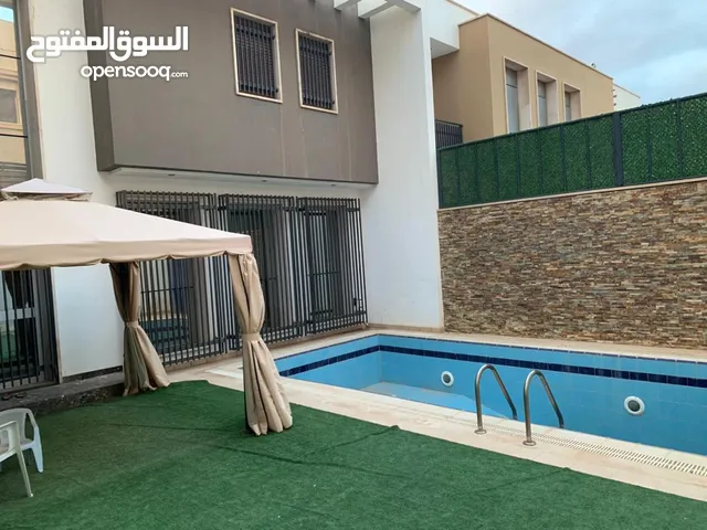 540 m2 5 Bedrooms Villa for Rent in Tripoli Ain Zara