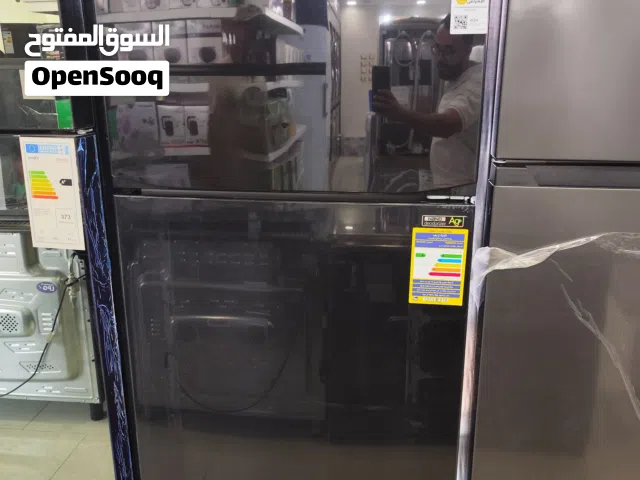 عرض نااار على ثلاجة تورنيدو حجم كبير 437 لتر اسود تبريد هواء مراوح نوفرست