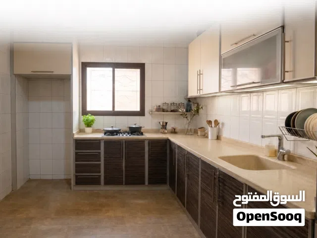 مطبخ المنيوم حرف L من المطابخ الأوربية