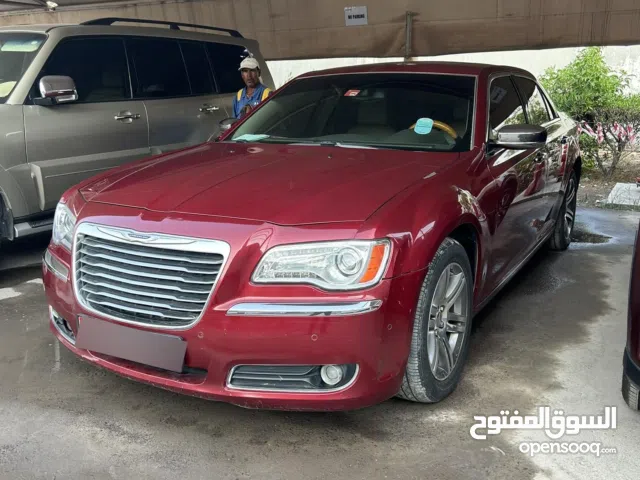 Used Chrysler 300 in Abu Dhabi