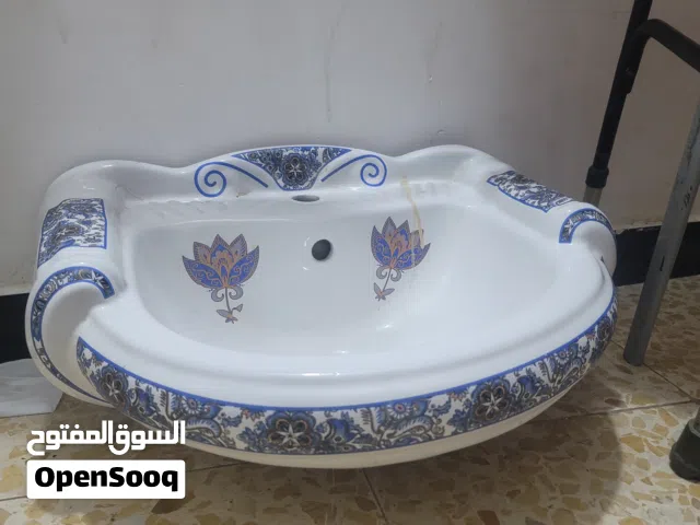 مغسلة جديدة مستعملة شهر واحد