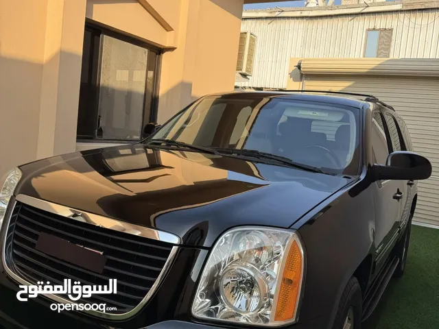 Used GMC Yukon in Central Governorate