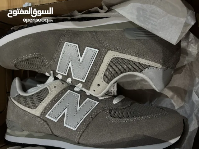 Grey Sport Shoes in Hawally