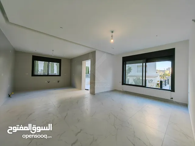 190 m2 3 Bedrooms Apartments for Sale in Amman Um El Summaq
