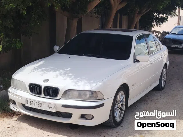 2001 BMW 5 Series 525