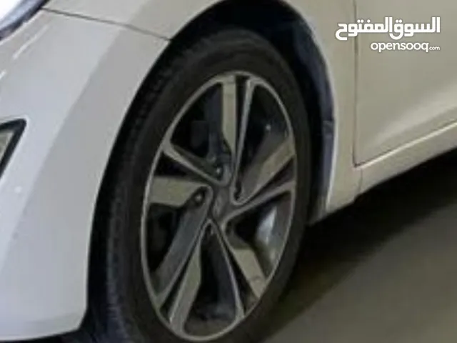 مطلوووب ويل كب نفس لبصوووره بسعر مناسب قياس 17 ويفضل مع إطارات