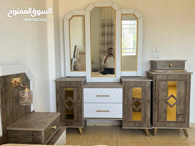 غرفة نوم + فرش ريتشموند