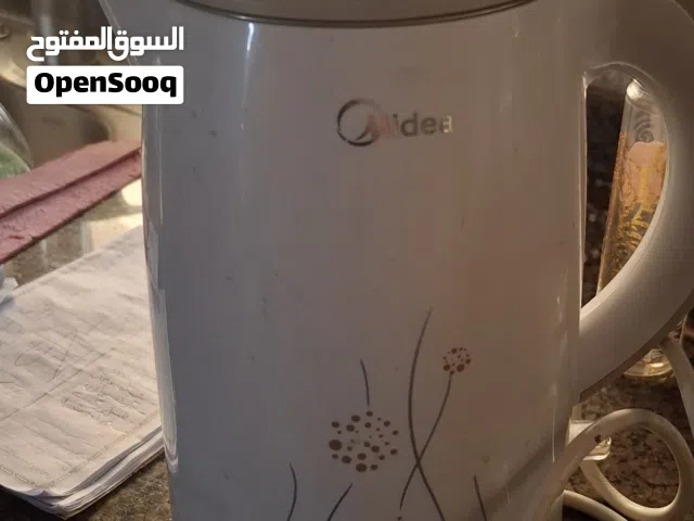ثريات بحالة ممتازة للبيع
