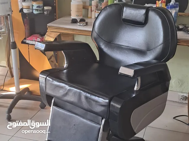 اثات صالون حلاقة