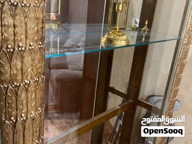 نيش او كونسول زجاجي بسعر 3 دك