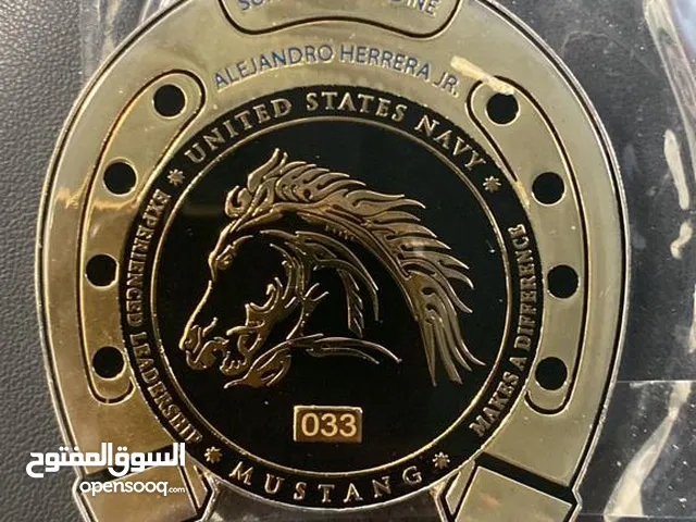 تذكار معدني على شكل حدوة الحصان