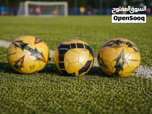 3  كرات قدم اصلية استعمال خفيف