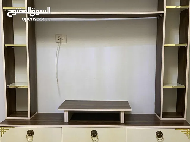 مكتبه للبيع