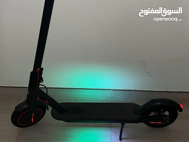 سكوتر للبيع 50 مستعمل نضيف و مافيه مشاكل