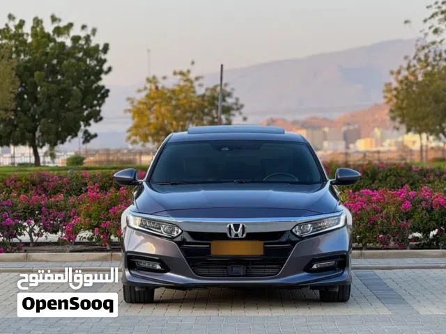 احلا الموديلات . هوندا اكورد الفئه الأولى 2020 سبوىت 2.0 توين توربو رقم واحد فووول اوبشن فتحه بصمه