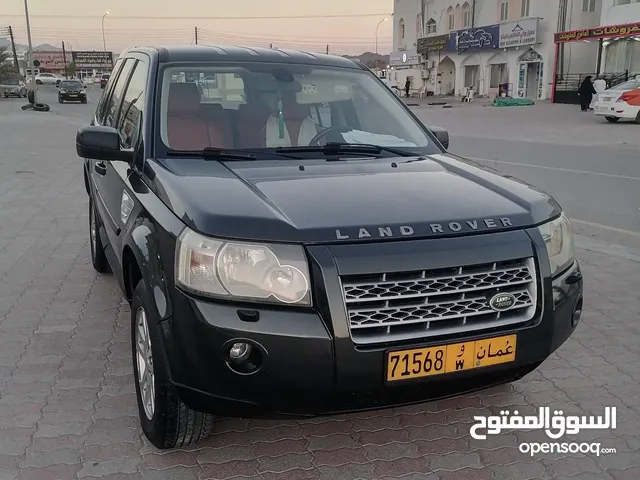 Used Land Rover LR2 in Al Dakhiliya