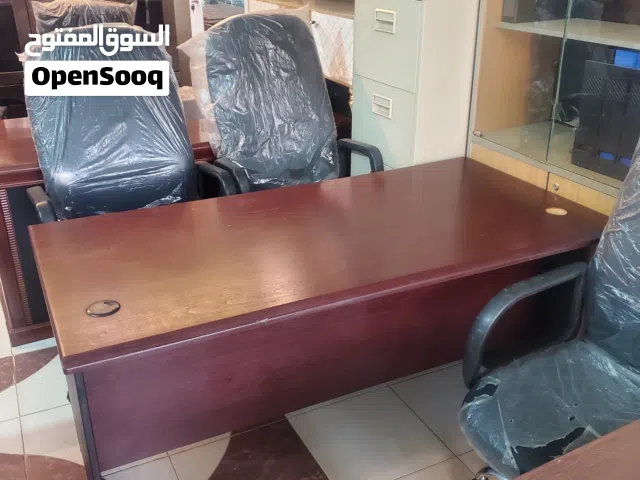 اثاث مكتبي مستعمل شبه جديد اسعار تنافس الجميع  محلات القمه للأثاث الراقي بيع وشراءجميع انواع اللأثا
