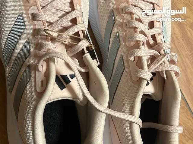Pink Sport Shoes in Amman