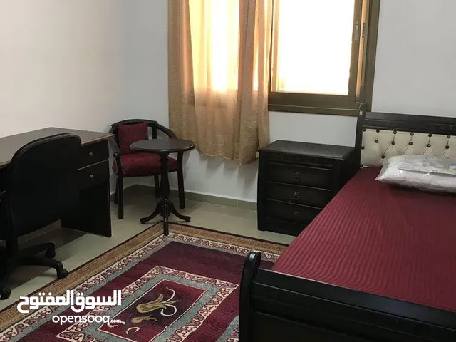 استوديو  مفروشة للطالبات