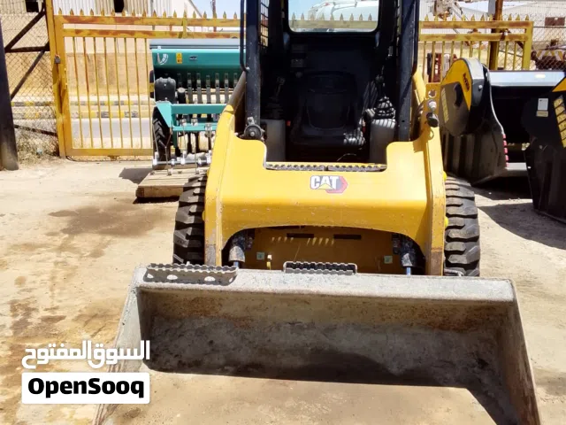 سكد لودر 216B3  مستعمل , وكفالة لمدة سنة من الوكيل . موديل 2023