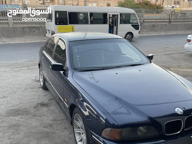 BMW E39 520 للبيع