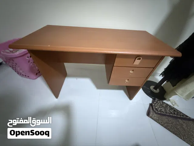 طاوله  طاوله