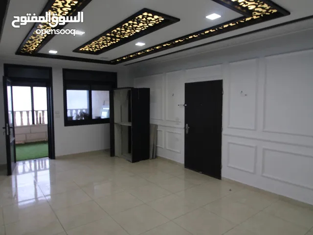 155m2 3 Bedrooms Apartments for Sale in Ramallah and Al-Bireh Beitunia