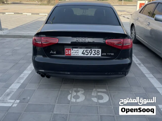 2016 أودي A4 Standard