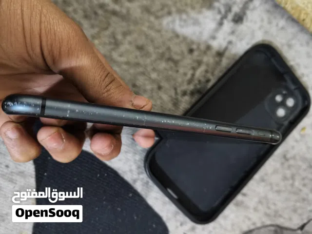 Apple iPhone 11 256 GB in Basra