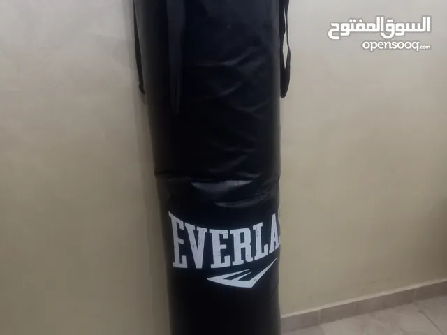 كيس ملاكمة everlast  الطول 150 الوزن تقريبا 55 kg