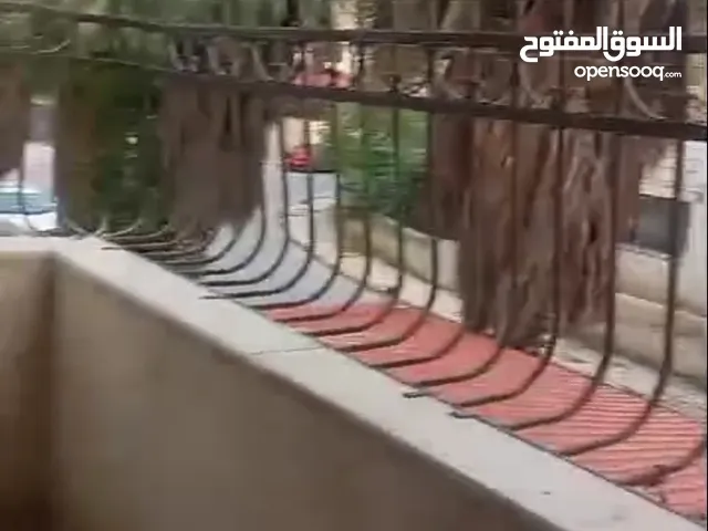 شقه للبيع  بالمقابلين