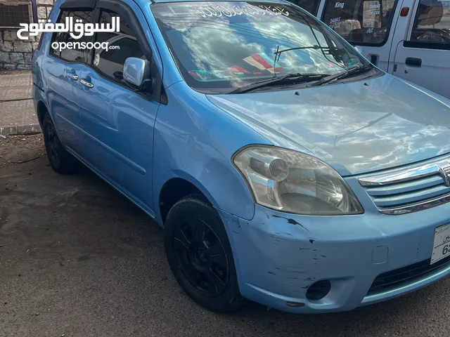Used Toyota Granvia in Aden