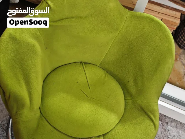 كرسي مكتبي او ديكور