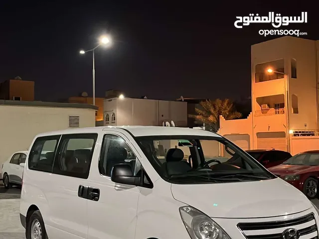 Hyundai H1 GLS in Manama