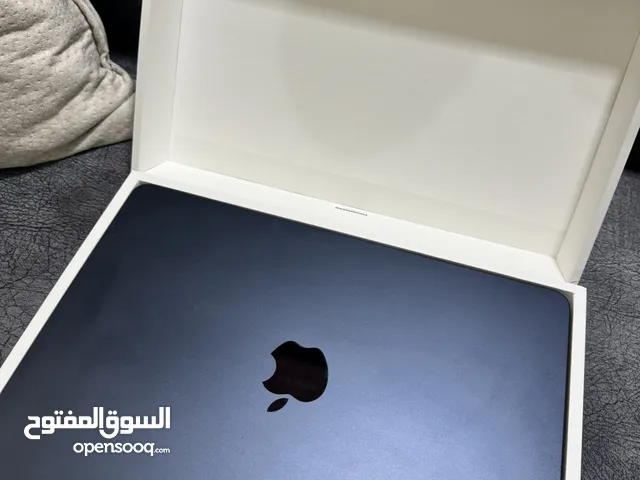 Macbook Air with apple m2