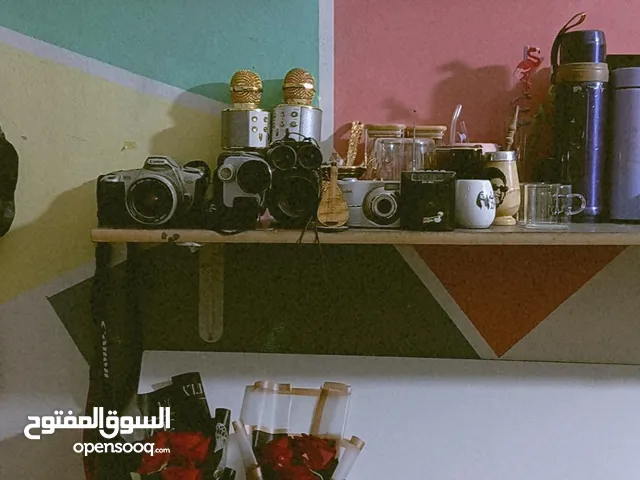 لوحه قماش بالخيوط والألوان احمر واسود لوحات كانسون