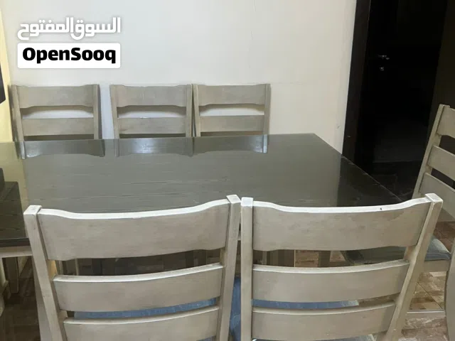 Malaysian wood dining table in very good condition
