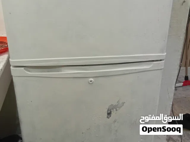 ثلاجة LG 330 لتر بابين - تبريد وتجميد ثلج - موتور أردني قوي
