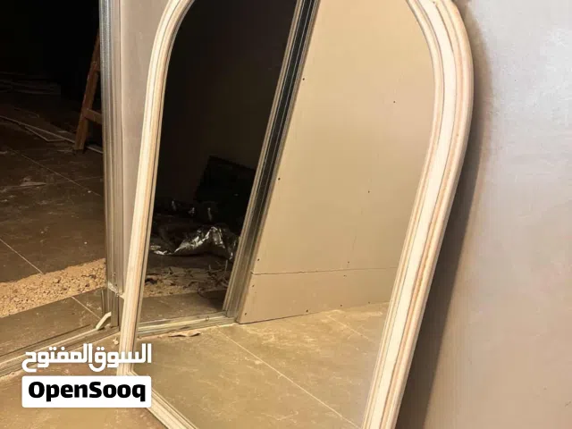 مرايا صالون