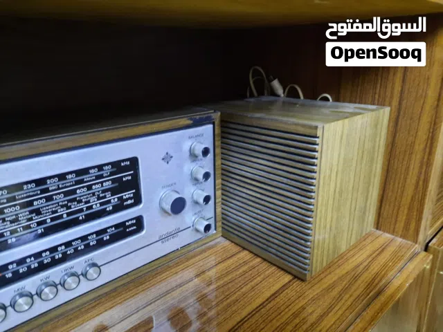 راديوهات أصليه صناعه يابانيه ساعات رادو سويسري راديو الماني حجم كبير ستيريو سوني الأصلي