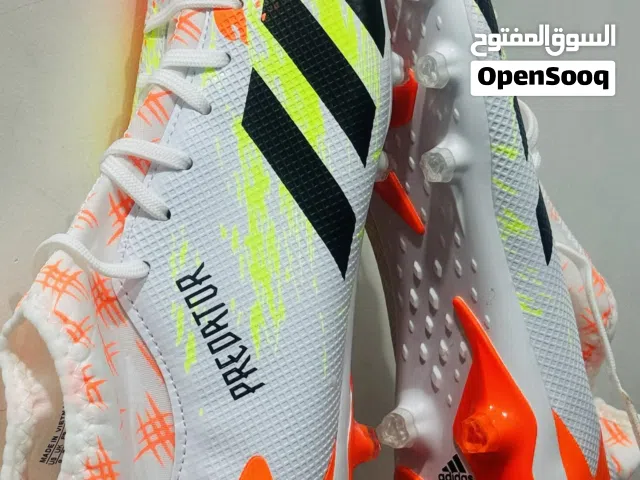 احذية كرة قدم