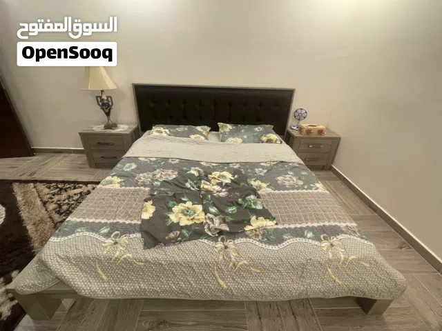 سرير نوم خشب قوي