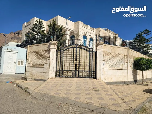 1500 m2 More than 6 bedrooms Villa for Rent in Sana'a Moein District