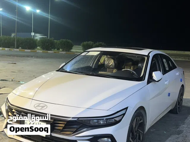 2024 هيونداي النترا Limited