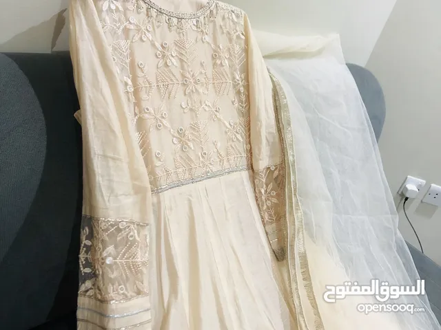 Maxi frock from shaposh pakistan Light weighted party wear dress Specially evening events
