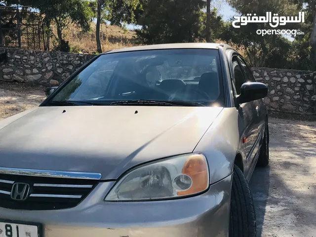 Honda Civic 2002 in Ajloun