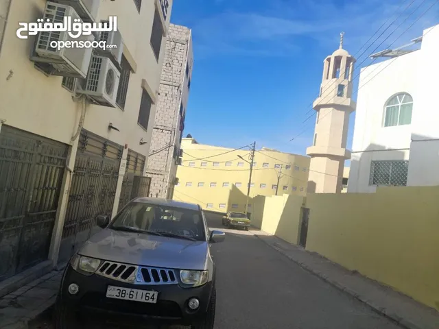 عمارة للبيع بالقرب من سوق السمك